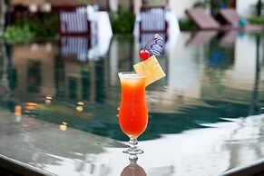 The Moon Residence & Spa