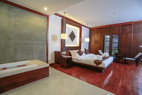 The Moon Residence & Spa