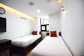 57 Myeongdong Hostel