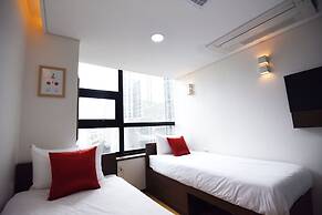 57 Myeongdong Hostel