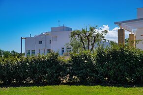 Cala Ponte, a Tribute Portfolio Hotel