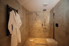 Cala Ponte, a Tribute Portfolio Hotel