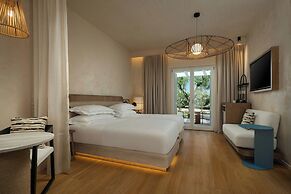 Cala Ponte, a Tribute Portfolio Hotel