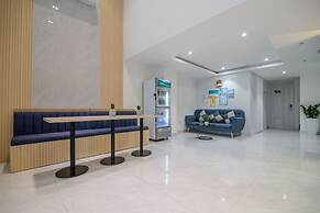 Bin Bin Hotel 6 Near SECC D7