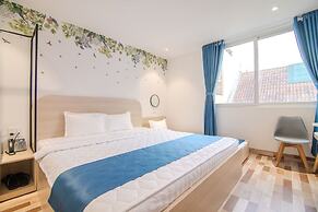 Bin Bin Hotel 6 Near SECC D7