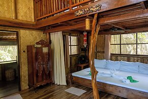 Sangat Island Dive Resort
