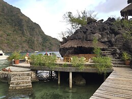 Sangat Island Dive Resort