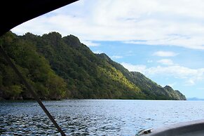Sangat Island Dive Resort