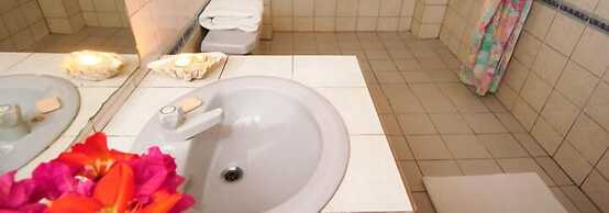 Sangat Island Dive Resort