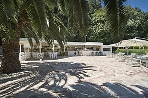 Seebay Hotel