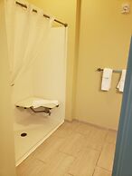 Cobblestone Hotel & Suites - Jefferson