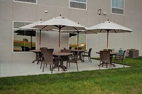 Cobblestone Hotel & Suites - Jefferson