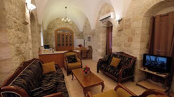 St. George’s Cathedral Pilgrim Guesthouse – Jerusalem