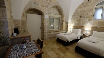 St. George’s Cathedral Pilgrim Guesthouse – Jerusalem
