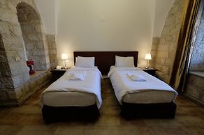 St. George’s Cathedral Pilgrim Guesthouse – Jerusalem