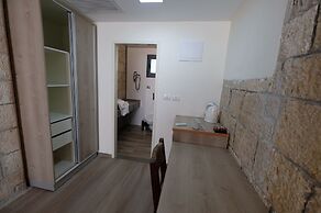 St. George’s Cathedral Pilgrim Guesthouse – Jerusalem