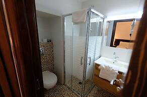 St. George’s Cathedral Pilgrim Guesthouse – Jerusalem