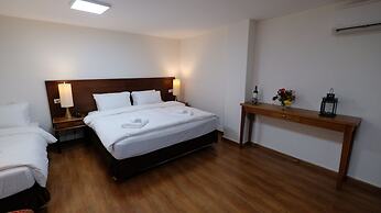 St. George’s Cathedral Pilgrim Guesthouse – Jerusalem