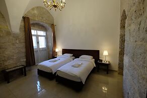 St. George’s Cathedral Pilgrim Guesthouse – Jerusalem