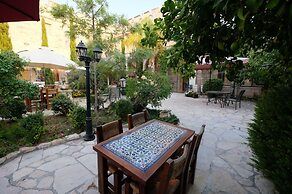 St. George’s Cathedral Pilgrim Guesthouse – Jerusalem