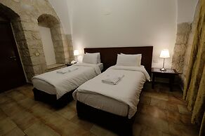 St. George’s Cathedral Pilgrim Guesthouse – Jerusalem