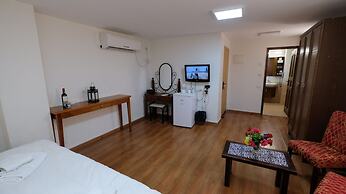 St. George’s Cathedral Pilgrim Guesthouse – Jerusalem