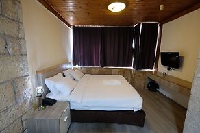 St. George’s Cathedral Pilgrim Guesthouse – Jerusalem