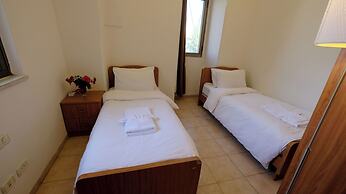 St. George’s Cathedral Pilgrim Guesthouse – Jerusalem