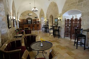 St. George’s Cathedral Pilgrim Guesthouse – Jerusalem