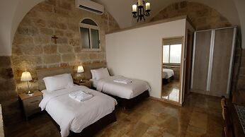 St. George’s Cathedral Pilgrim Guesthouse – Jerusalem