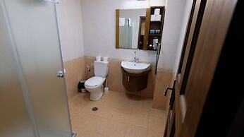 St. George’s Cathedral Pilgrim Guesthouse – Jerusalem