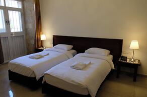 St. George’s Cathedral Pilgrim Guesthouse – Jerusalem