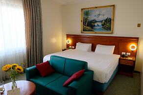 City Inn Palace Hotel