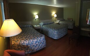 Super 7 Inn