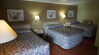 Super 7 Inn