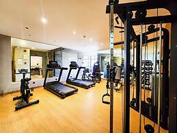 Madison 101 Hotel & Tower