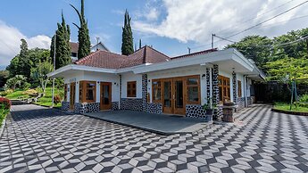 Hotel Selecta Batu Malang