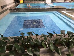 Bluesky Serviced Apartment Airport Plaza