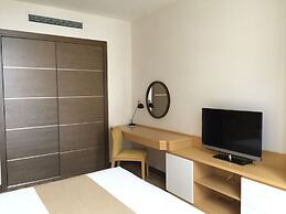 Bluesky Serviced Apartment Airport Plaza