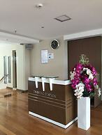 Bluesky Serviced Apartment Airport Plaza