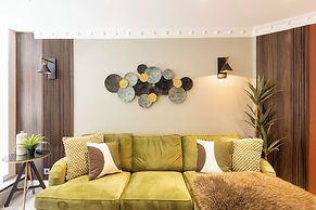 Mayfair House