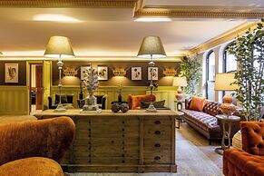 Mayfair House