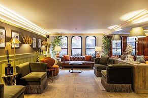 Mayfair House