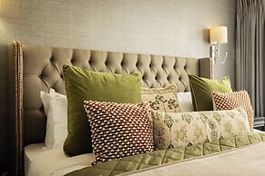 Mayfair House