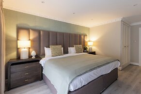 Mayfair House