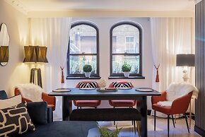 Mayfair House