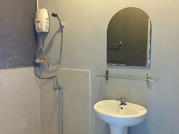 Nokhook House Trang - Hostel