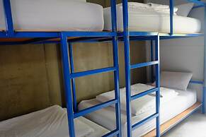 Nokhook House Trang - Hostel