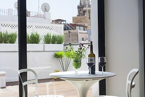 Kare No Apartments by Sitges Group