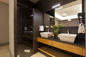 Kare No Apartments by Sitges Group